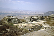 Die Anlage von Monte Albán bei Oaxaca