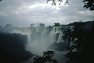 Die Iguazú-Wasserfälle in Argentinien