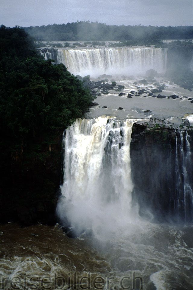 Die Iguazú-Wasserfälle, Ausschnitt